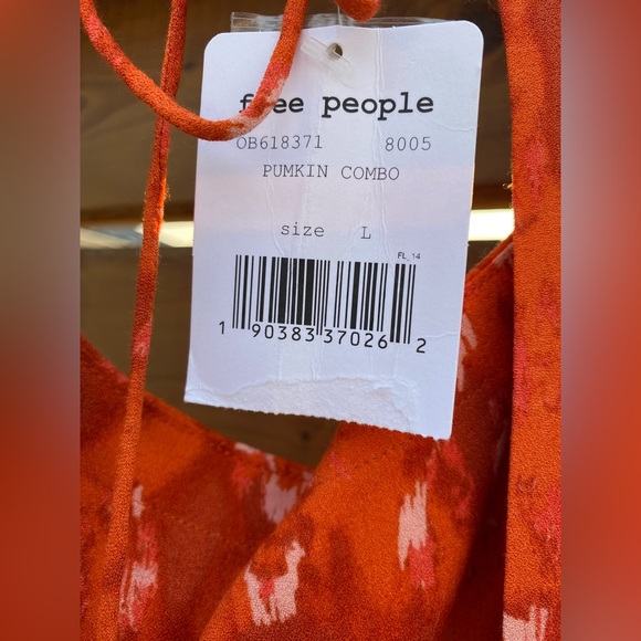 Cute Free people cap sleeve mini dress size large. NWT. - Picture 1 of 6